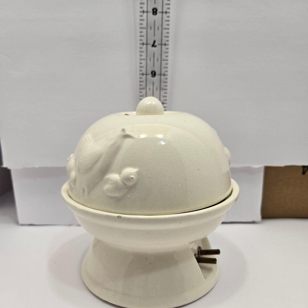 Hen & Rooster Design, Ceramic Egg Cooker ***missing cord see description - Picture 5 of 5